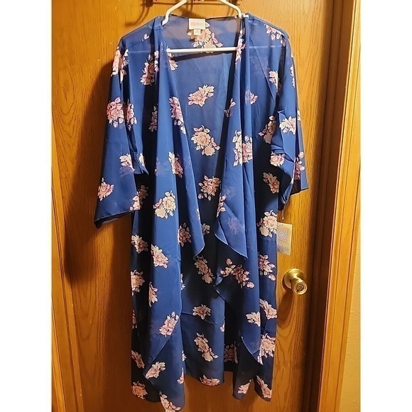Lularoe LLR Med Shirley Sheer Chiffon Kimono Size M Beachy Blue Floral Flowy NWT - Picture 3 of 6